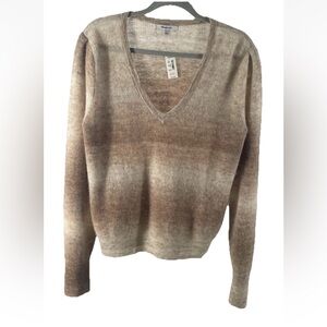 Madewell Alpaca Blend V
Neck Sweater Women's Large
Neutral Ombré NWT $178